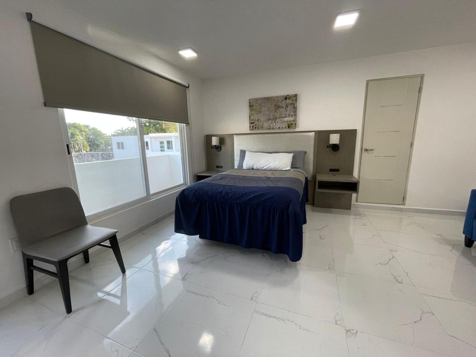 Guest House Stone Wall Residences แคนคูน ภายนอก รูปภาพ